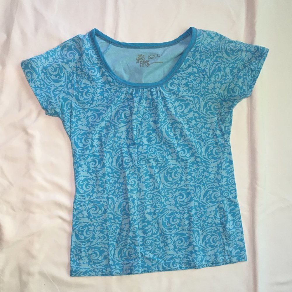 Cute Two-Tone Blue Pattern T-Shirt